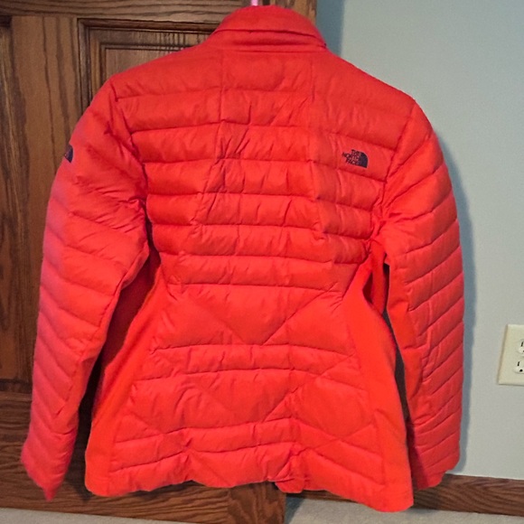 The North Face Women's orange down puffer jacket - Picture 2 of 2